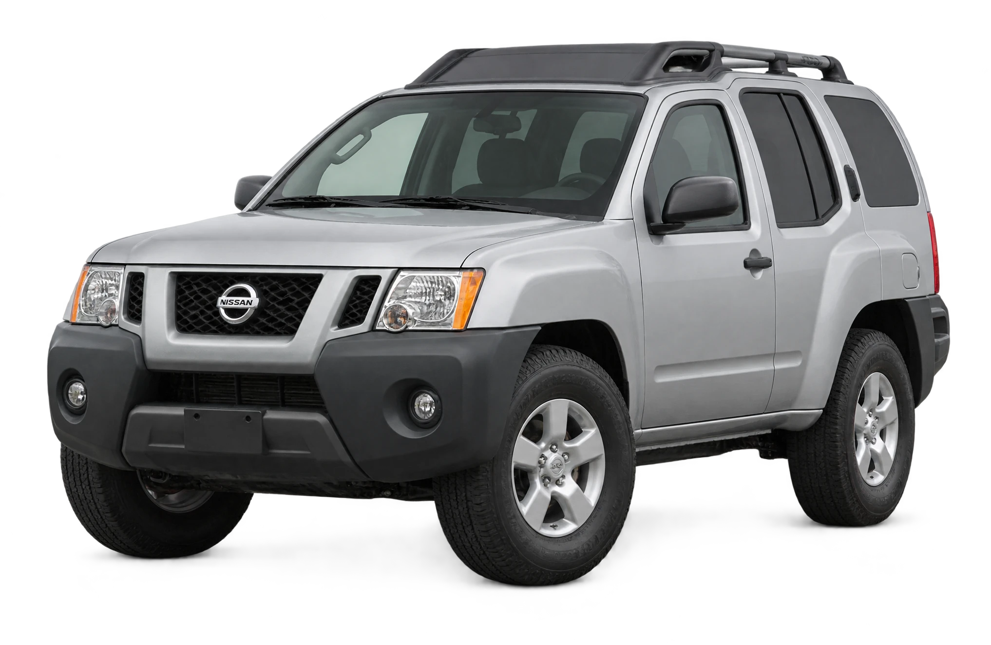 Nissan Xterra in silver