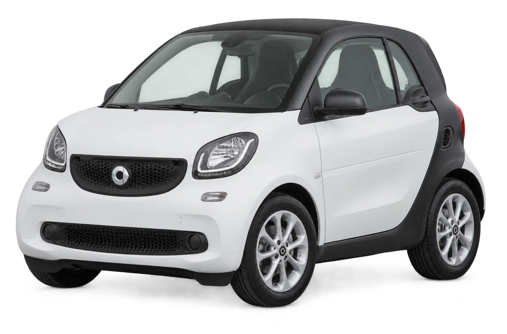 Smart fortwo in white